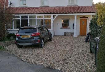 Riverside has Balcony rooms