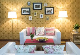 ROMANTIK HOTEL ELEONORA allows 18 year olds to book a room