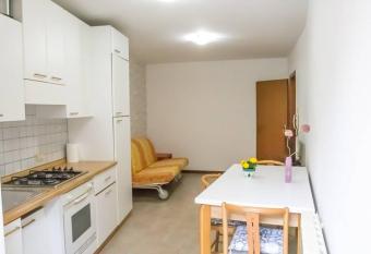 PortaOrientale has Balcony rooms