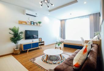 May house Greenbay Garden H    Long - near beach & seaview has Balcony rooms