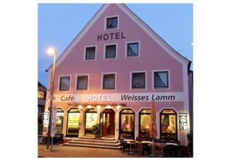 Hotel Weisses Lamm has Balcony rooms