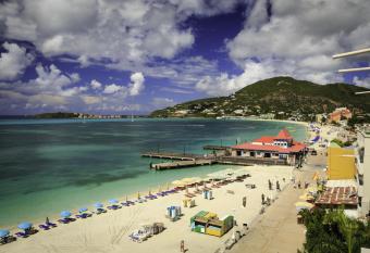 Horizon View Beach Hotel allows 18 year olds to book a room