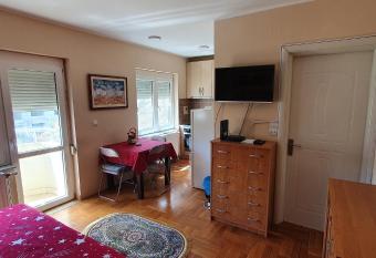 Julija 2 has Balcony rooms