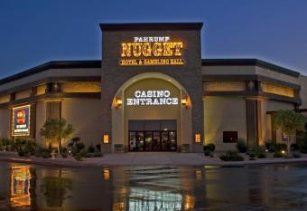 Pahrump Nugget Hotel And Casino has Smoking rooms
