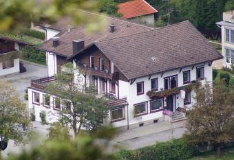 Hotel Garni Schlossblick allows 18 year olds to book a room
