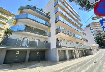 Veneto Apartments has Balcony rooms