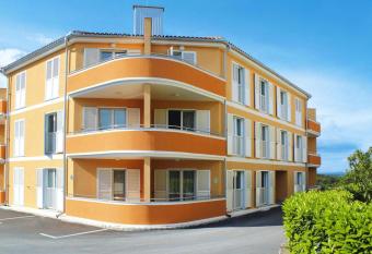 Apartments - Villa Istra has Balcony rooms