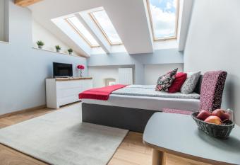 Dluga Apartments has Balcony rooms