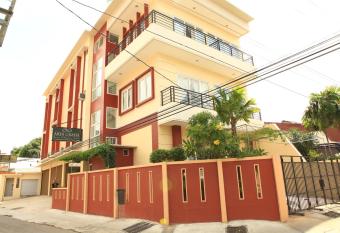 Arya Graha Semarang allows 18 year olds to book a room