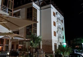 Apartman Ibarstar has rooms with a private hot tub