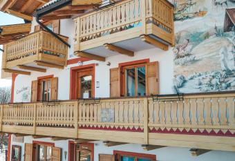 Casa di Franz has Balcony rooms