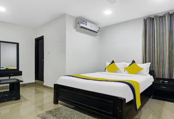 Itsy By Treebo - LG Grand Inn allows 18 year olds to book a room