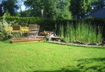 Ferienwohnung Sonnengelb allows 18 year olds to book a room