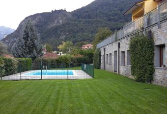 New Eleven Apartment on Como Lake has Balcony rooms