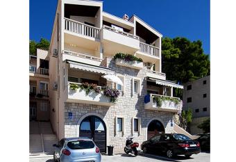 Apartments Kartulina has Balcony rooms