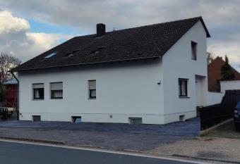 Ferienwohnung in Erftstadt allows 18 year olds to book a room