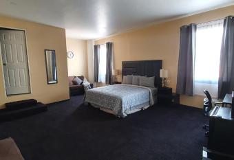 Costero Inn - Not Hotel - allows 18 year olds to book a room