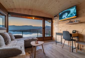 Studio apartment Djole has Balcony rooms