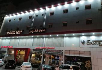 Al Shaiki Hotel allows 18 year olds to book a room
