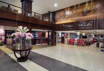 Mena Hotel Nasiriah Riyadh allows 18 year olds to book a room