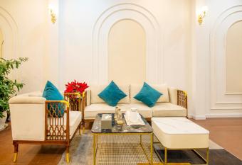 Sun City Hotel Da Nang has Balcony rooms