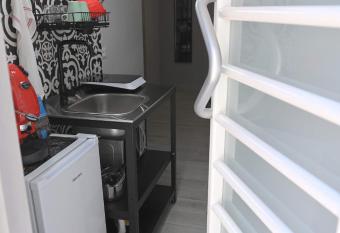 Mini Loft Regina Elena allows 18 year olds to book a room