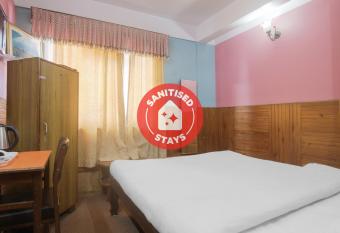 Collection O 82491 Crystal Palace allows 18 year olds to book a room