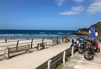 ** Beautiful Scenery - Cyclists & Walkers Dream ** Log Burner ** Peaceful Hamlet ** has Balcony rooms