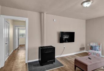 A Break Away from the Everyday! allows 18 year olds to book a room