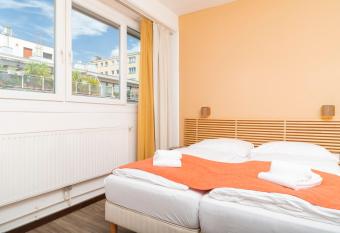 Apartments Favoriten by ichbucheAT allows 18 year olds to book a room