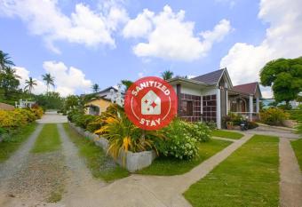 OYO 784 Laura s Garden Resort allows 18 year olds to book a room