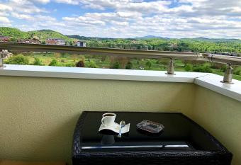 Apartman Istra, Doboj has Balcony rooms