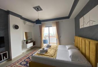 Best Apartment allows 18 year olds to book a room