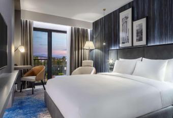 Radisson Hotel Izmir Aliaga has Balcony rooms