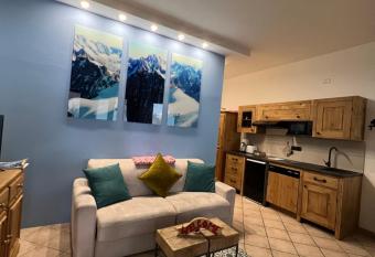 Cervinia     Matterhorn Apartments has Balcony rooms