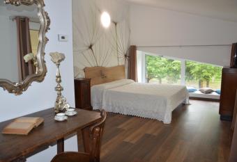 Agriturismo Castolda has Balcony rooms