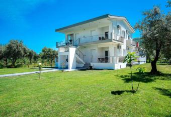 Olive Garden has Balcony rooms