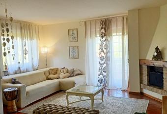 Villa Luna has Balcony rooms