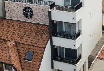 Villa BonnaDea has Balcony rooms