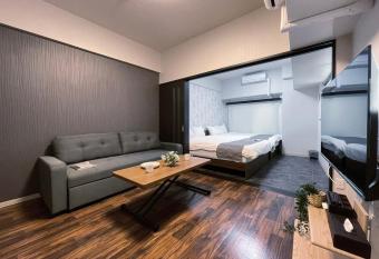 Cozy 1BR near Hondori Shopping Arcade, Room wifi allows 18 year olds to book a room