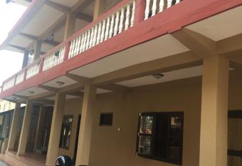 Lasso Guest House has Balcony rooms