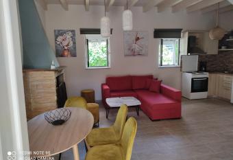 CENTRAL House has Balcony rooms