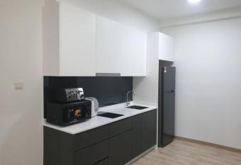 Emporis Service Residence has Balcony rooms