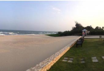 The Energy Hunhin has Balcony rooms