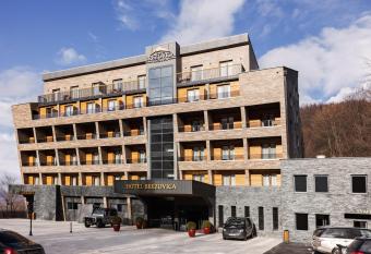 Brezovica Hotel & SPA allows 18 year olds to book a room