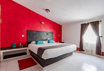 Ayenda Mes  n del R  o allows 18 year olds to book a room