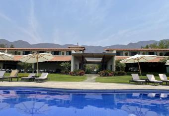 La Reserva Chapala has Balcony rooms