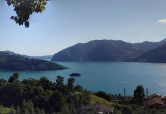 ISEO LAKE Casa Dolce Lago Marone PARKING FREE has Balcony rooms