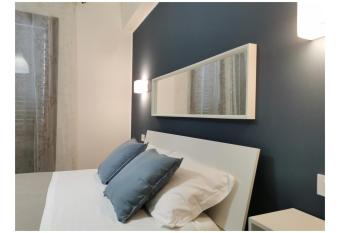 MG CASA VACANZE FAVIGNANA allows 18 year olds to book a room