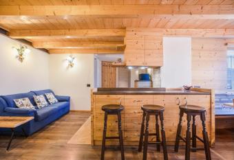 Chalet Osmar Appartamento 2 has Balcony rooms